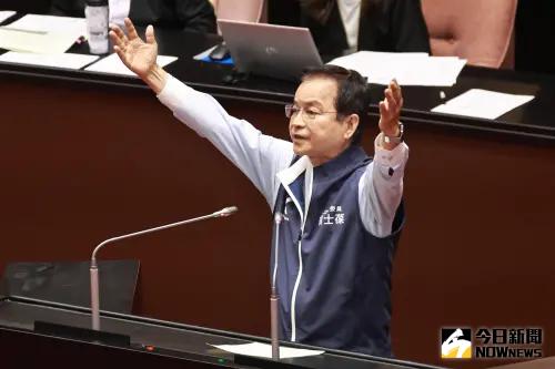 賴清德「團結十講」台獨史觀！賴士葆酸：洗腦各種惡罷口條
