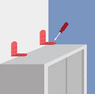 ▲活動式家具、櫃子,可以用L型金屬固定架固定。(圖/翻攝自內政部消防署官網) ▲活動式家具、櫃子,可以用L型金屬固定架固定。(圖/翻攝自內政部消防署官網)