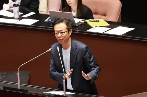 (圖/記者吳翊緁攝,2025.05.13) ▲民進黨立委張宏陸。(圖/記者吳翊緁攝,2025.05.13)