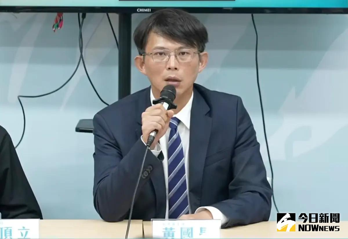 Re: [新聞] 被爆2018年起反核 黃國昌「糾正」苗博雅