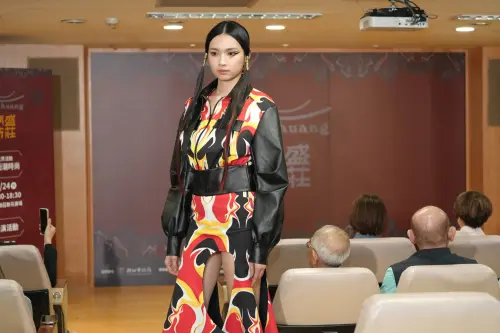 「廟街潮時尚」跨界時尚秀,將於5月24日下午5點半在新莊新月廣場登場 ▲「廟街潮時尚」跨界時尚秀,將於5月24日下午5點半在新莊新月廣場登場