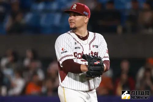 ▲樂天桃猿王牌威能帝整季先發26場，以15勝2敗拿到勝投王，170局投球局數、168K都在所有投手中居冠，尤其9月最後2周關鍵戰役面對台鋼雄鷹先發，合計15局無失分還飆出16K，成為年度MVP熱門人選。（圖／樂天桃猿提供）