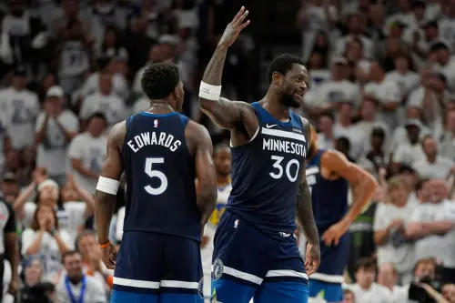 NBA／勇士110：121遭淘汰！灰狼4：1闖西決　Julius Randle轟29分
