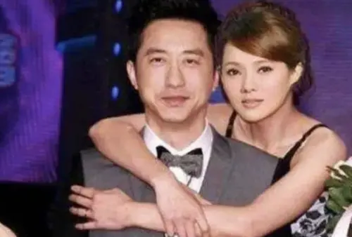 ▲伊能靜、哈林。（圖／翻攝自微博）