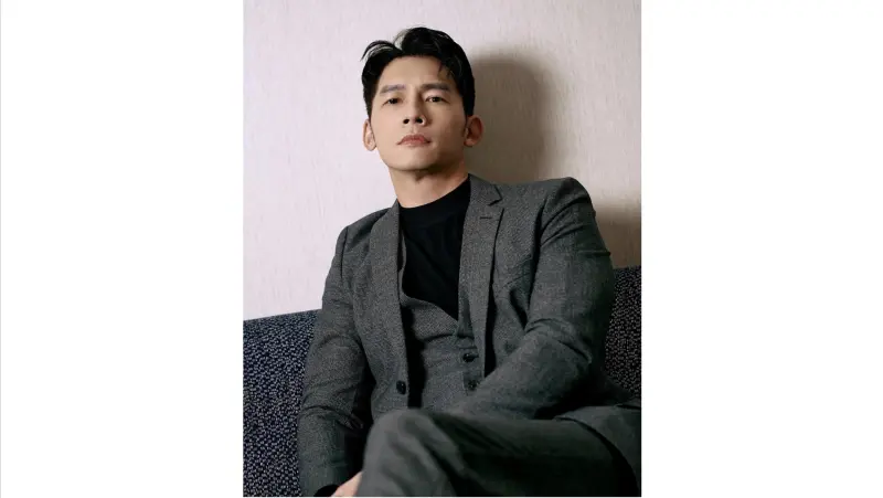 ▲實力派演員溫昇豪因愛家暖爸形象，四度獲邀擔任鉅陞品牌大使（圖／業者提供）