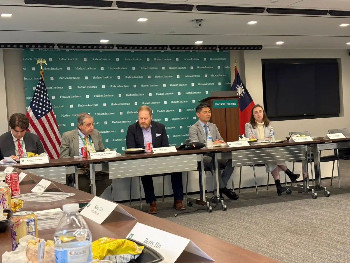 ▲針對台灣擬投資阿拉斯加液化天然氣，前立委、華府哈德遜研究所智庫研究員許毓仁拋出台日韓印太能源安全通道構想。（圖／許毓仁提供）