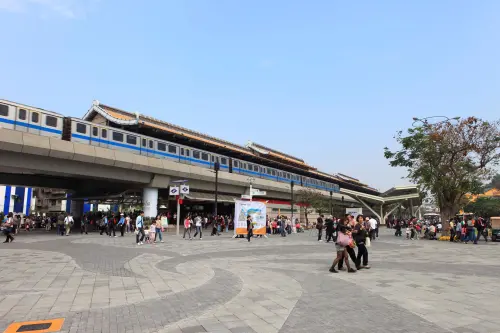 ▲輝達台灣總部選址之一的花博位於圓山捷運站旁,近年周遭住宅單價突破80萬元。(圖/永慶房產集團提供) ▲輝達台灣總部選址之一的花博位於圓山捷運站旁,近年周遭住宅單價突破80萬元。(圖/永慶房產集團提供)