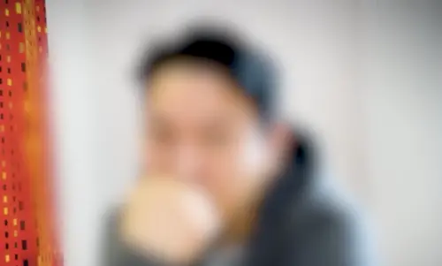 ▲此男和妻子在2023年3月一起回到韓國，7個月後兩人都染上性病。（圖／翻攝自YouTube頻道）