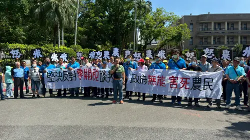 ▲農民團體北上陳抗,堅決反對零關稅談判。(圖/台灣農民自主行動聯盟) ▲農民團體北上陳抗,堅決反對零關稅談判。(圖/台灣農民自主行動聯盟)