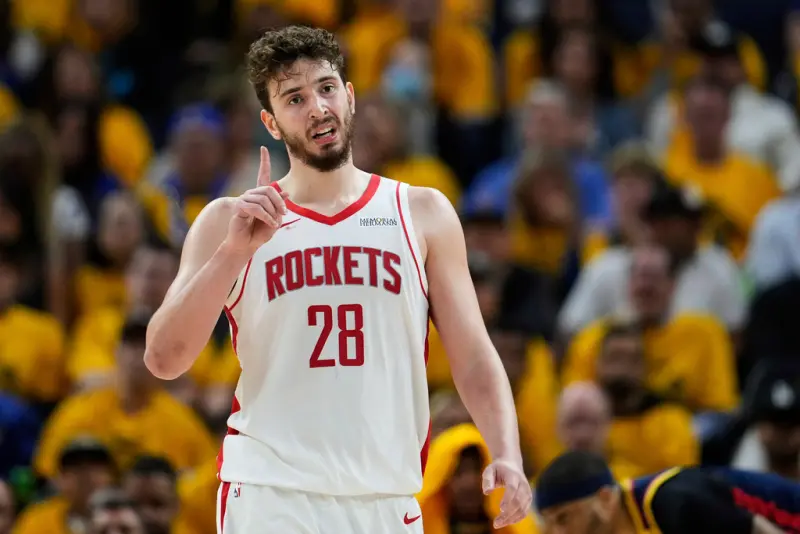 NBA／火箭梭哈了！願拿Sengun換字母哥　公鹿更傾向於獲得Green