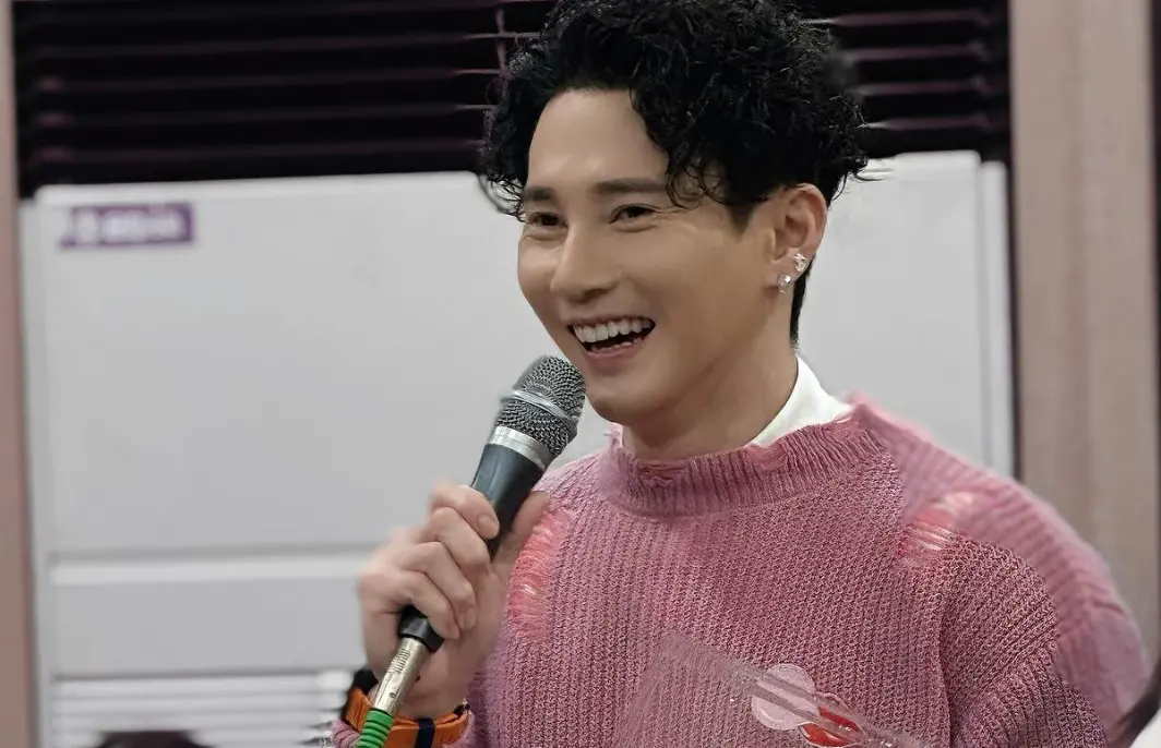 ▲「奶油哥哥」楊子黎過去是當紅兒童節目主持人，曾被閃兵集團接洽、報價200萬元換免役，他選擇拒絕後毅然入伍，成為海軍陸戰隊的一員。（圖／楊子黎IG）