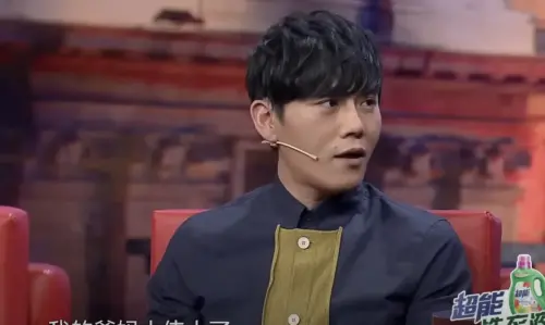 ▲秦昊很感謝父母支持他跟伊能靜的感情。(圖/翻攝自YouTube 金星YYDS) ▲秦昊很感謝父母支持他跟伊能靜的感情。(圖/翻攝自YouTube 金星YYDS)