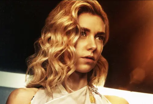 ▲凡妮莎柯比在第6、7集扮演的「白寡婦」，戲分雖不多誒但造型與演出都讓人眼睛一亮。（圖／摘自IMDb）