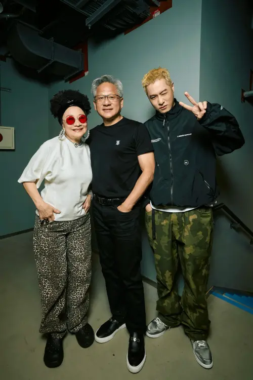 比莉、黃仁勳、周湯豪。(圖/環球音樂提供) ▲比莉、黃仁勳、周湯豪。(圖/環球音樂提供)