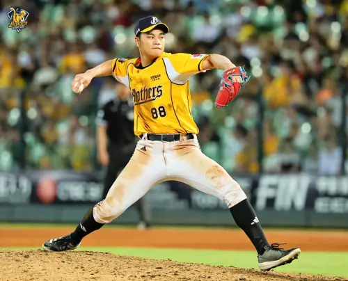 中信兄弟宋晟睿在球隊大幅落後時登板投球,後援1局無失分。(圖/中信兄弟提供) ▲中信兄弟宋晟睿在球隊大幅落後時登板投球,後援1局無失分。(圖/中信兄弟提供)