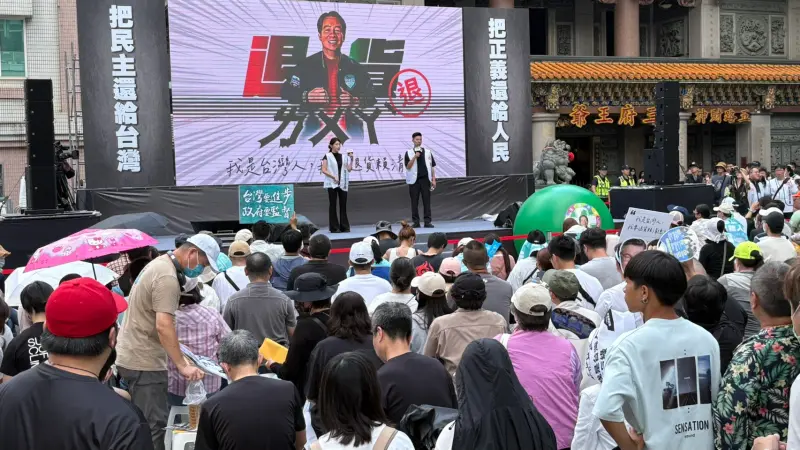 ▲民眾黨今（18）日舉辦「518退貨ㄌㄨㄚˋ—人民要當家」台中場。（圖／記者顏幸如攝影2025.05.18）