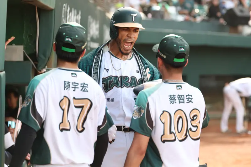 中職／路易士從沒想過能回台教球！與魔鷹無話不談亦是傾訴的對象