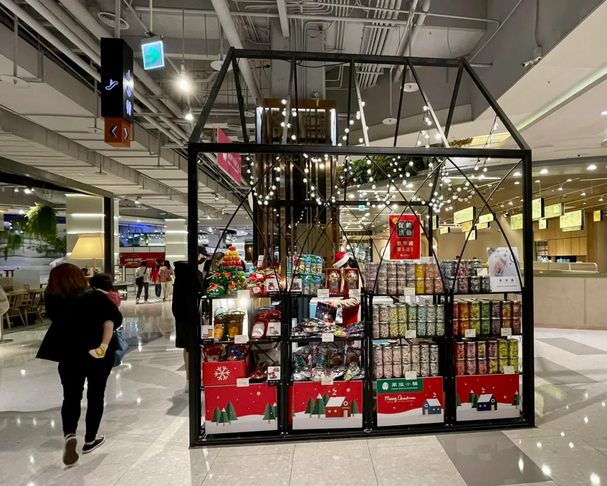 ▲7、8年級生的回憶！菓風小舖目前仍不定時在全台百貨公司設置快閃櫃位。（圖／翻攝菓風小舖臉書）