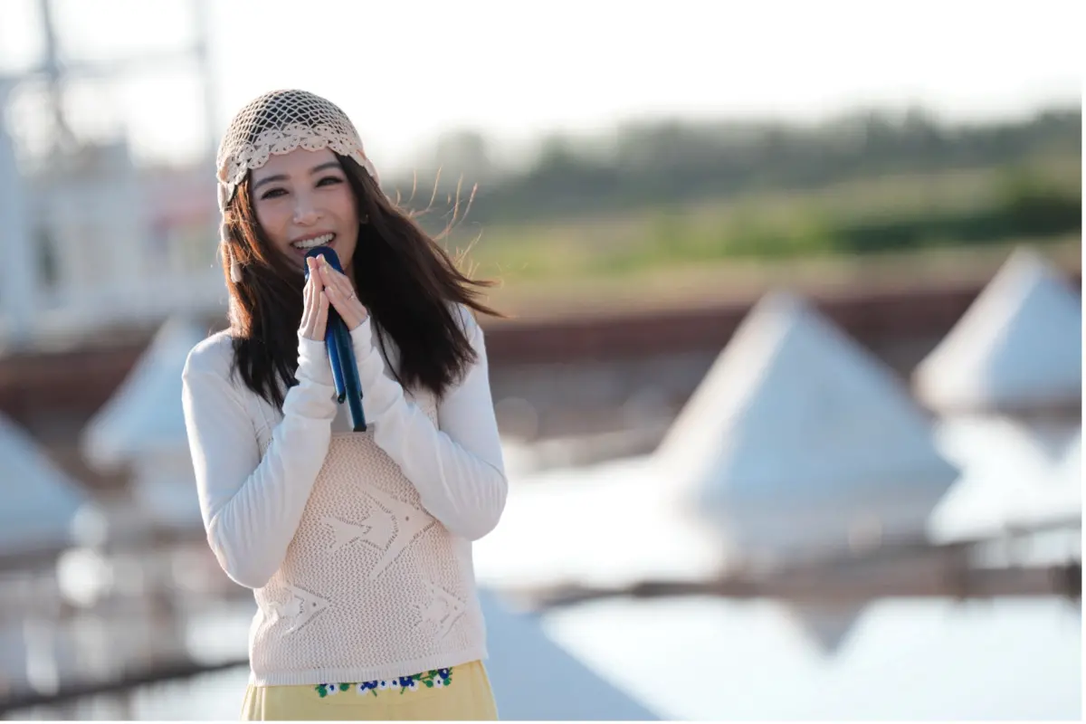 ▲歌手田馥甄在演唱會上翻唱方大同的〈才二十三〉，還哽咽分享邊吃早餐邊聽〈回留〉時，因為感受到方大同生命的力量，於是留下二行淚。（圖／何樂音樂）