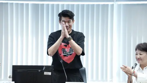 《NOWnews今日新聞》舉辦《「跨世代」系列論壇活動》之「新二代發聲」。圖為今日新聞總經理鄭智鴻。(圖/記者王郁勳攝於2025.05.19) ▲《NOWnews今日新聞》舉辦《「跨世代」系列論壇活動》之「新二代發聲」。圖為今日新聞總經理鄭智鴻。(圖/記者王郁勳攝於2025.05.19)