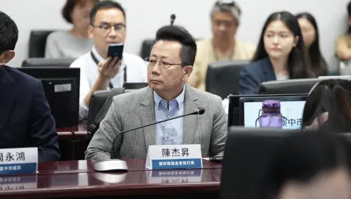 ▲眾多新住民團體代表出席本次論壇。圖為賽珍珠基金會執行長陳杰昇。（圖／記者王郁勳攝於2025.05.19）