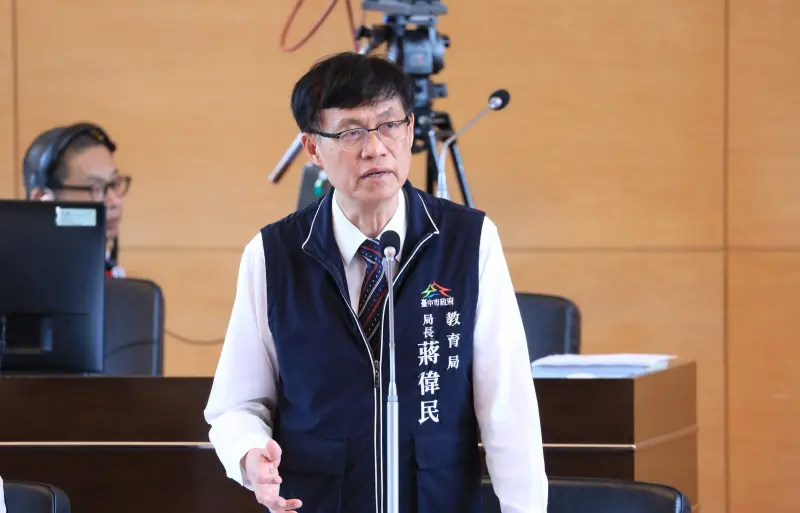 ▲台中市教育表示，17日已接獲社群網站及家防中心兒少保案件通報。圖為教育局長蔣偉民。（圖／台中市政府提供，2025.05.19）