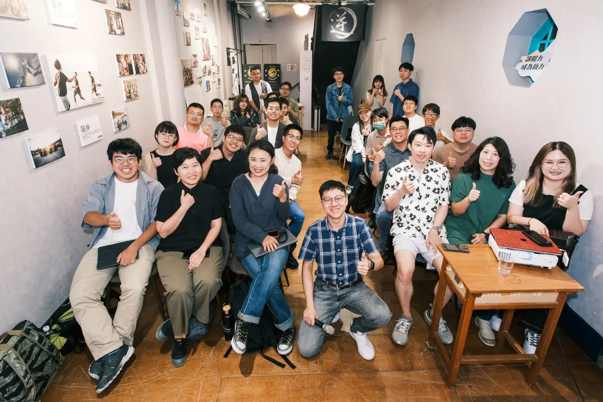 ▲我們想要怎麼樣的青年基本法」座談合照。（圖／行政院青年諮詢委員會提供）