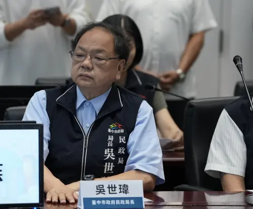 ▲台中市民政局長吳世瑋提出政府為新住民所做的努力。（圖／記者王郁勳攝於2025.05.19）