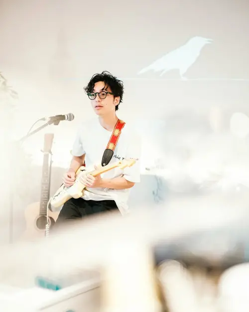 ▲李沐才剛與交往4年的樂團主唱男友鄒序分手。（圖／翻攝自鄒序IG）