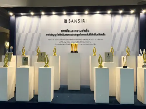 ▲泰國知名房地產SANSIRI開發商歷年來的獎項紀錄。（圖／翻攝自臉書）