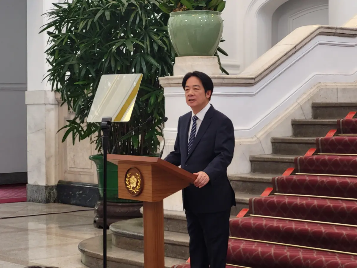 黃國昌證實收到潘孟安訊息 喊話賴清德邀請在野「別玩兩面手法」
