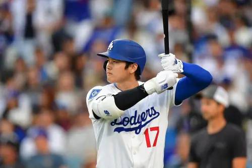 ▲洛杉磯道奇日籍球星大谷翔平對響尾蛇開轟，為本季第17支，5月已累積10轟，重登大聯盟全壘打王，球迷期待他挑戰單季73轟紀錄。（圖／路透／達志影像）	