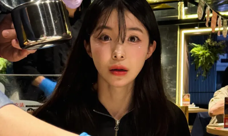 ▲李多慧來台2年多時間，日前突然在社群發文，表示在球場表演前看到人很多的景象，還是會緊張到發抖，甚至湧上一股後悔的感覺。（圖／李多慧Threads）