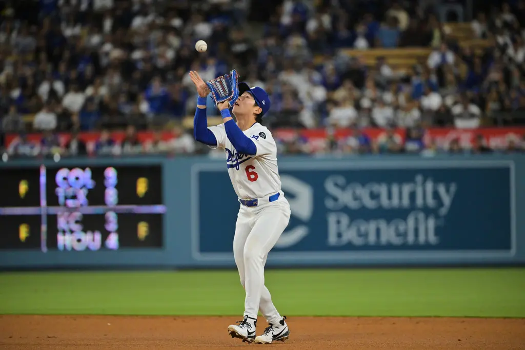 ▲洛杉磯道奇隊今日安排金慧成守中外野，卻在首局發生嚴重守備瑕疵。（圖／美聯社／達志影像）