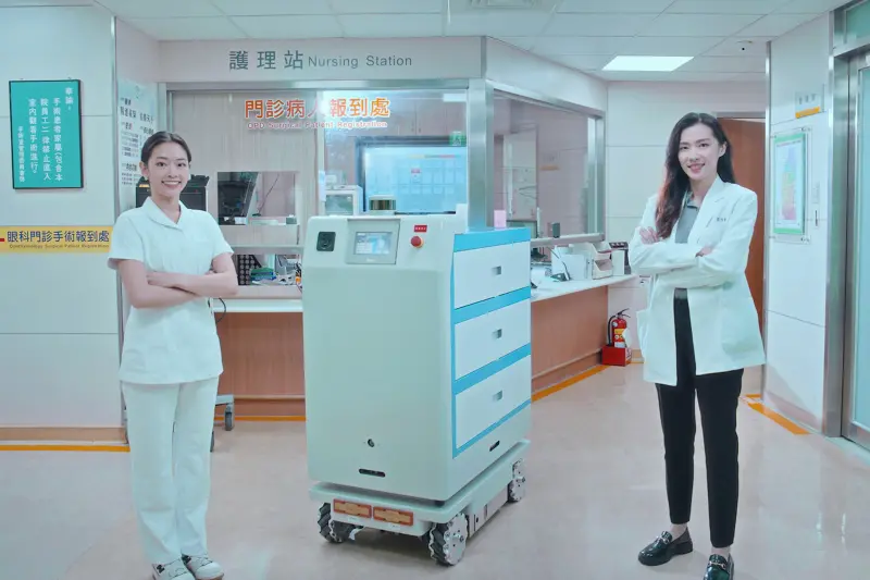 ▲工研院開發的醫療物流AI機器人「阿幫」，已進駐高雄榮民總醫院完成驗證，並將於20日開展的COMPUTEX 2025 經濟部科技研發主題館中亮相。（圖／工研院提供）