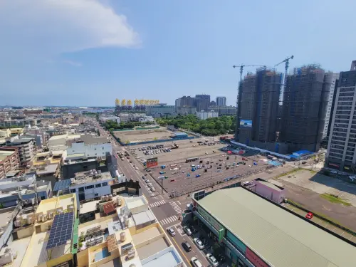 ▲台南市預售屋房價攀升，根據永慶房產集團統計，「中西區」土地稀缺，推升預售屋、中古屋單坪價差幅度達77%。（圖／永慶房產提供）