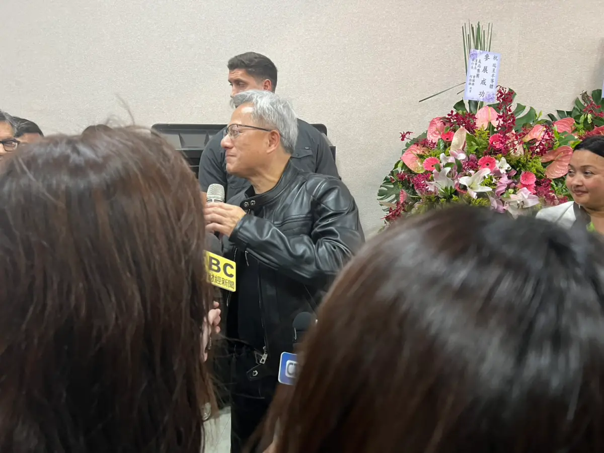 ▲輝達執行長黃仁勳20日行程依然馬不停蹄。（圖╱記者林汪靜攝）