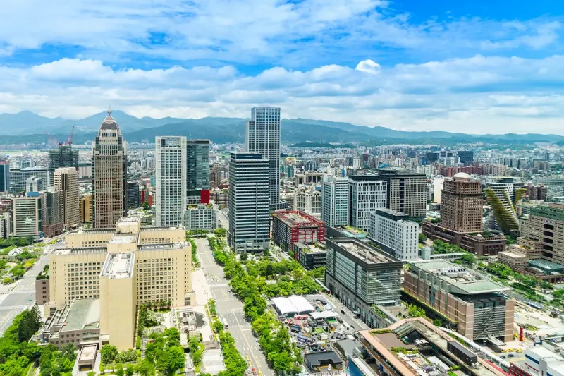 ▲台北市辦公室租金攀新高，企業開始「租轉買」，買下自有辦公室更符合企業長期發展計畫。（圖／信義全球資產公司提供）