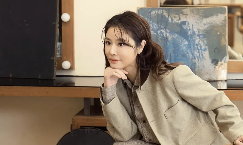 ▲林心如（如圖）在嫁給霍建華前，和大16歲的香港導演唐季禮有過一段6年感情，不過卻在兩人論及婚嫁時，男方竟被抓包一晚偷吃女星藍燕3次，兩人宣告分手，而唐季禮現況也曝光。（圖／IG loveruby_official）