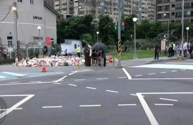 三峽女騎士接孩身亡！兒女招魂哭喊「媽媽回家了」 一次就允杯