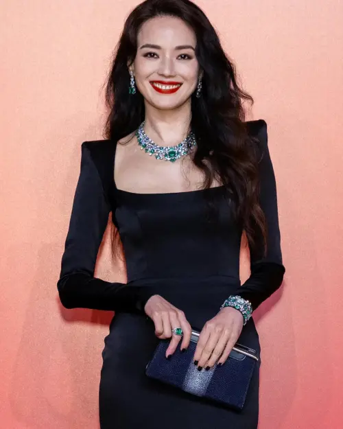 ▲舒淇憑藉努力拿下金馬影后，更曾到好萊塢拍攝電影，成為台灣人驕傲。（圖／翻攝自舒淇臉書）