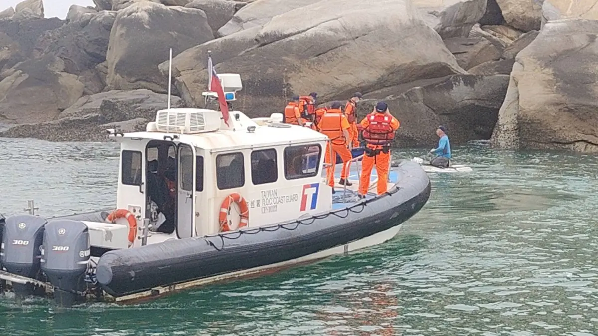 ▲近日中國籍人士偷渡事件頻傳，520賴總統就職周年，金門再有2名中國籍男子偷渡上岸，遭到逮捕。（圖／海巡署提供）