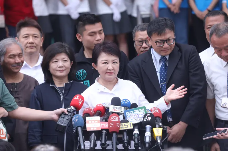 ▲盧秀燕表示謝謝市民給他的好民調，但民調看看就好，就像她前兩天鼓勵總統賴清德一樣，不要太在意民調，認真做事比較重要。（圖／中市府提供）