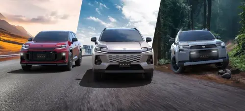 ▲Toyota第六代大改款RAV4正式亮相，這次有三種車型，不過據業務說法，今年恐怕無法在台灣入手。（圖/Toyota）