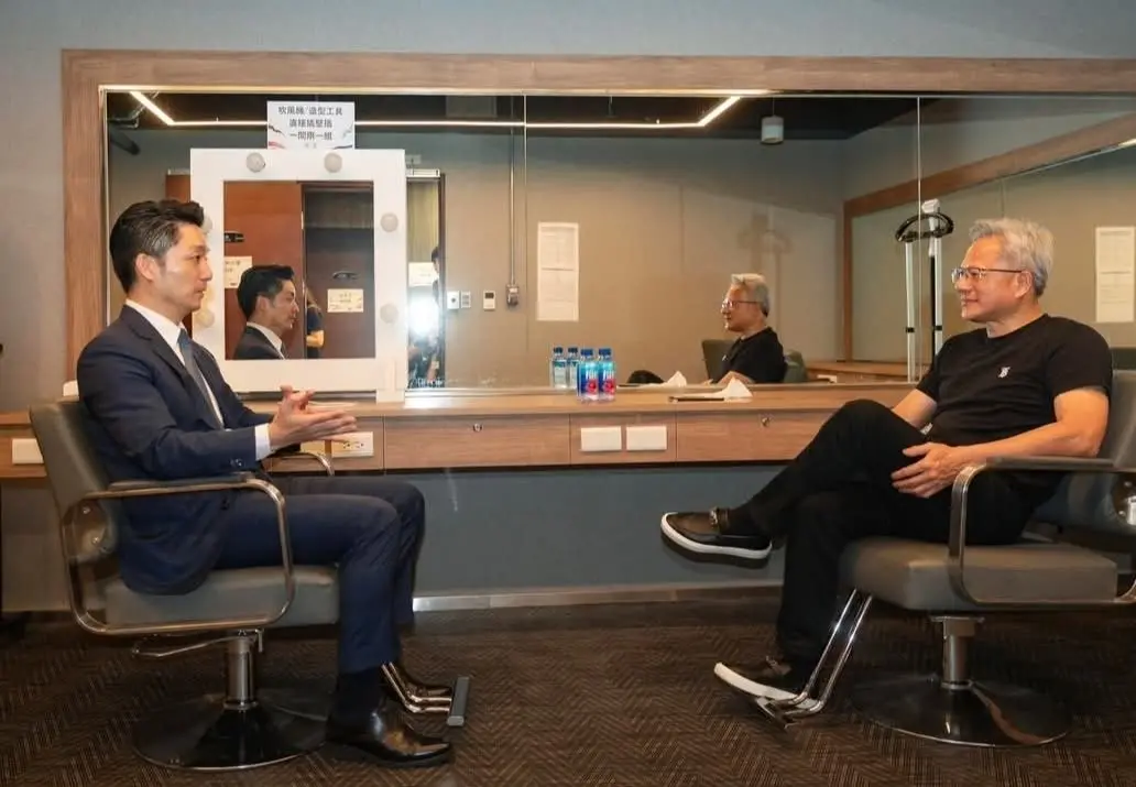 ▲台北市長蔣萬安在臉書表示，和黃仁勳執行長初次見面是在去年6月。（圖／擷取自蔣萬安臉書）