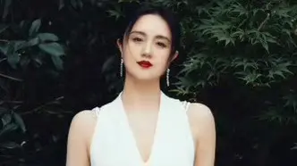 朱媛媛病逝消息曝光後,不少網友回憶她在《送你一朵小紅花》中飾演抗癌母親的動人表現,感嘆戲裡戲外都在與病魔奮戰。(圖/辛柏青微博) ▲朱媛媛病逝消息曝光後,不少網友回憶她在《送你一朵小紅花》中飾演抗癌母親的動人表現,感嘆戲裡戲外都在與病魔奮戰。(圖/辛柏青微博)