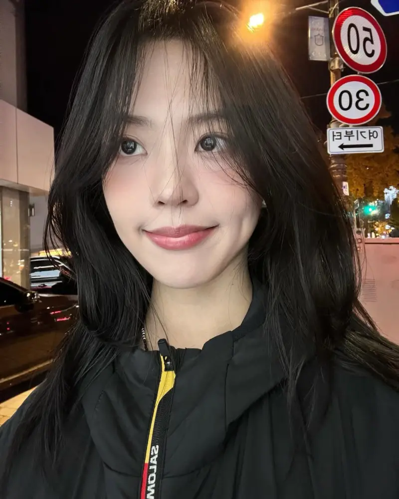 ▲韓國女團隊長I.L自爆罹患血癌，讓她心情非常低落，不僅自嘲「運氣爛透」，更難過喊「神是不是搞錯了？」（圖／I.L IG）
