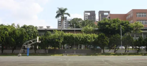 少觀所爆集體霸凌!生吃蟑螂、「加尿飯」判刑出爐