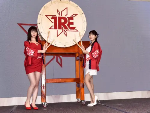 「最強新人」瀨戶環奈現身TRE成人展！J級女神火辣對戰女團偶像
