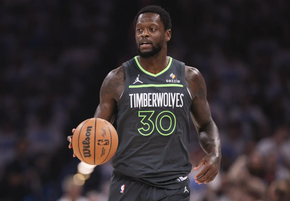 ▲根據ESPN記者Shams Charania報導，NBA美國職籃（National Basketball Association）明尼蘇達灰狼球星Julius Randle計劃將與灰狼簽下3年1億美元的延長合約，合約裡包含2027-28賽季的球員選項。（圖／美聯社／達志影像）